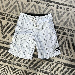 Men’s Billabong Swim Trunks Size L
